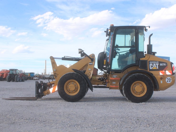 2014-caterpillar-907h2-image-2