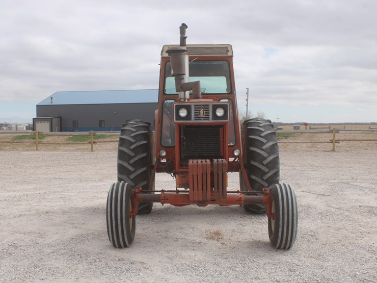 1976-international-155-image-8