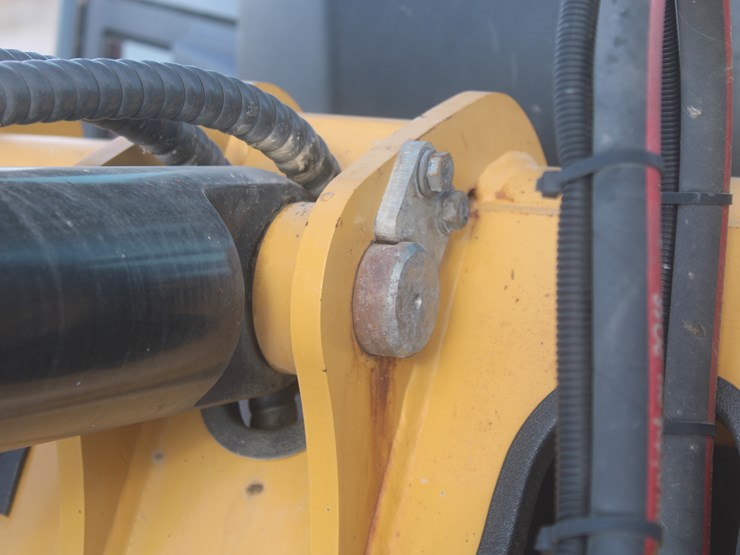 2014-caterpillar-907h2-image-20