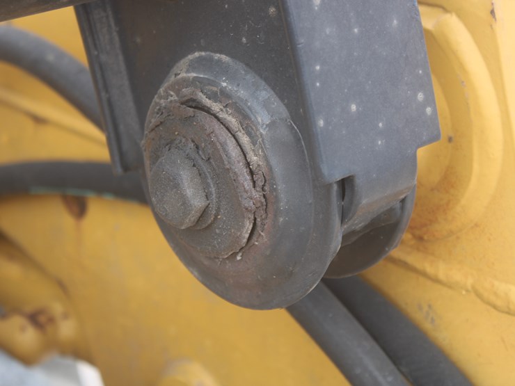 john-deere-250-image-35