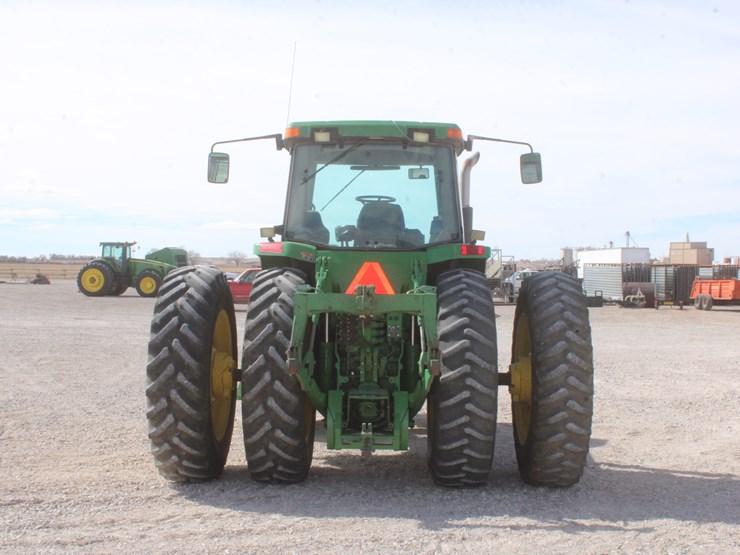 john-deere-8100-image-6