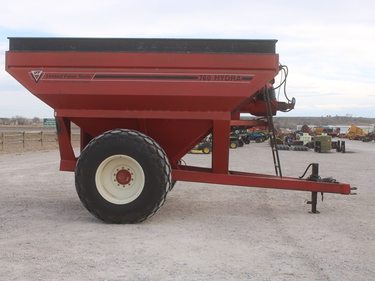 united-farm-tools-760-image-6