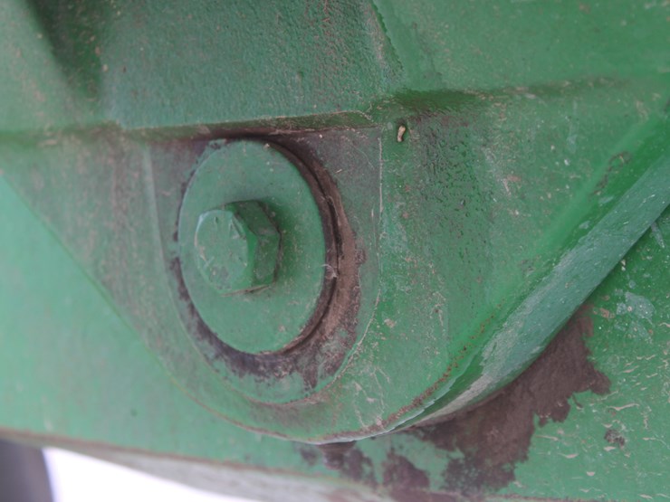 1985-john-deere-4650-image-17