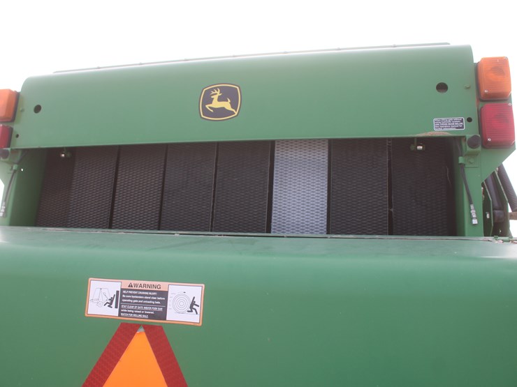 john-deere-568-image-48