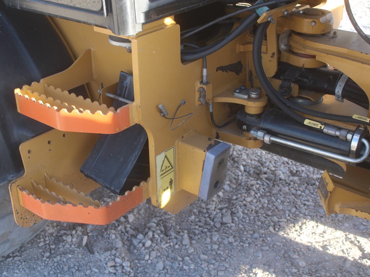 2014-caterpillar-907h2-image-74