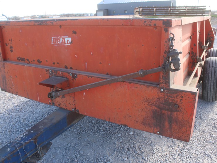 #1081-•-du-al-600-manure-spreader-image-13