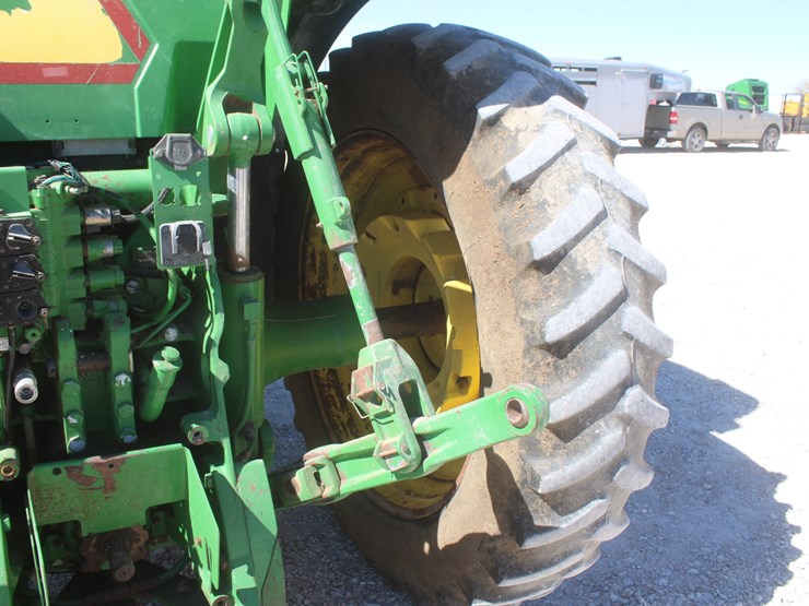 john-deere-8220-image-66