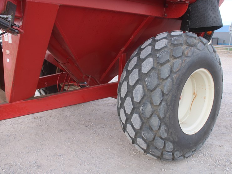 united-farm-tools-760-image-22