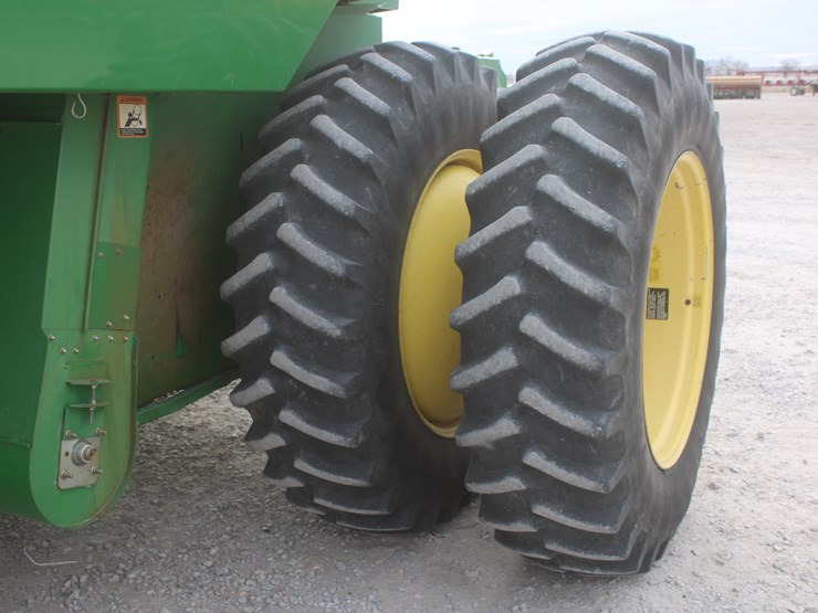 john-deere-9610-image-125