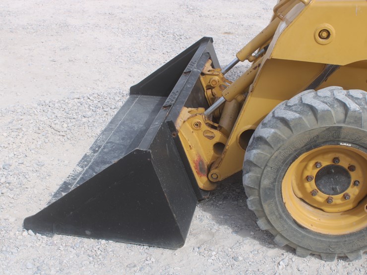 john-deere-250-image-10