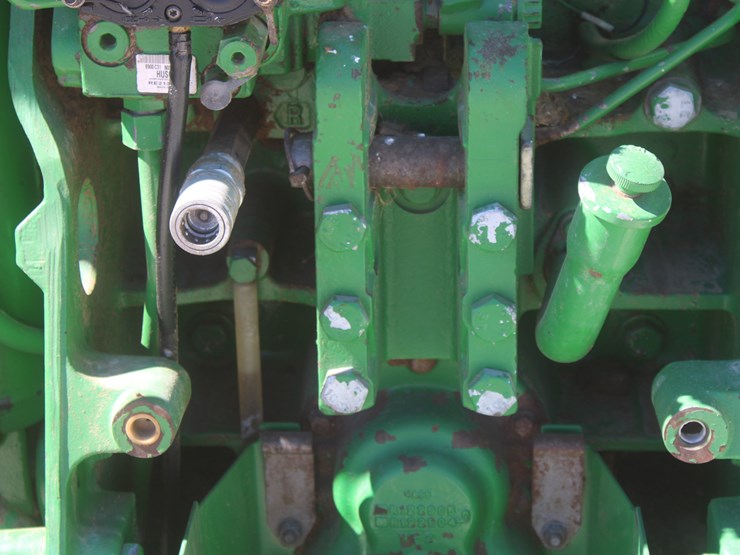 john-deere-8220-image-60