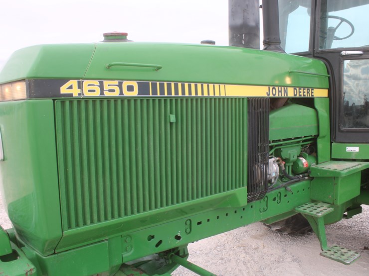 1985-john-deere-4650-image-18