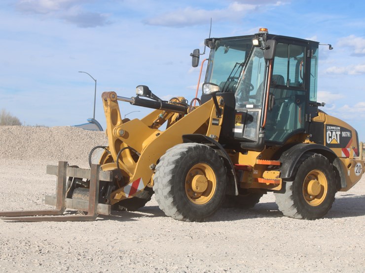 2014-caterpillar-907h2-image-1