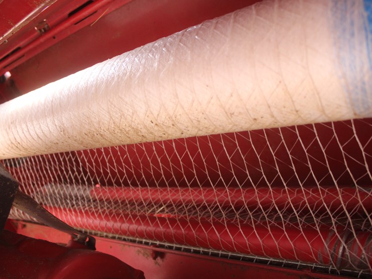 new-holland-br7090-image-22