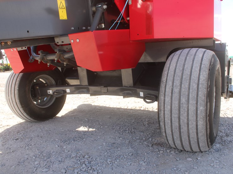 2020-massey-ferguson-1840-image-45