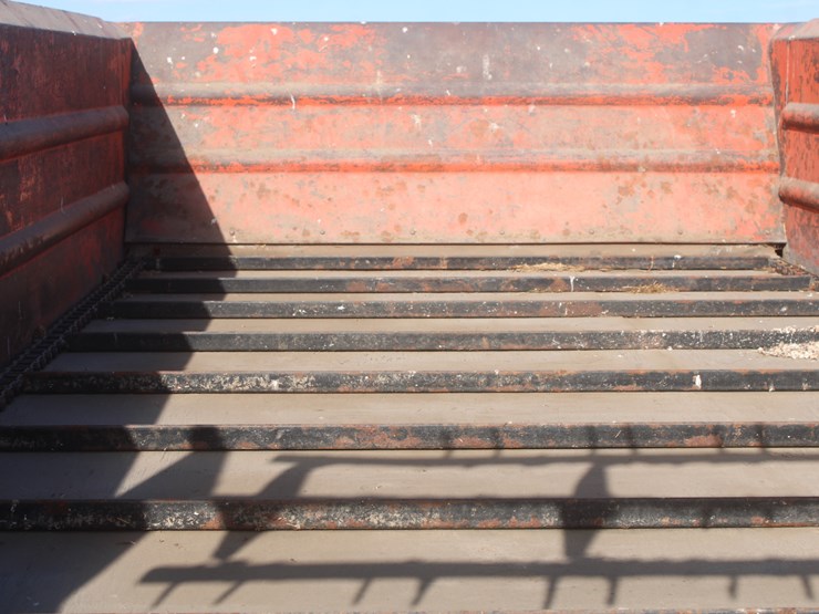 #1081-•-du-al-600-manure-spreader-image-23