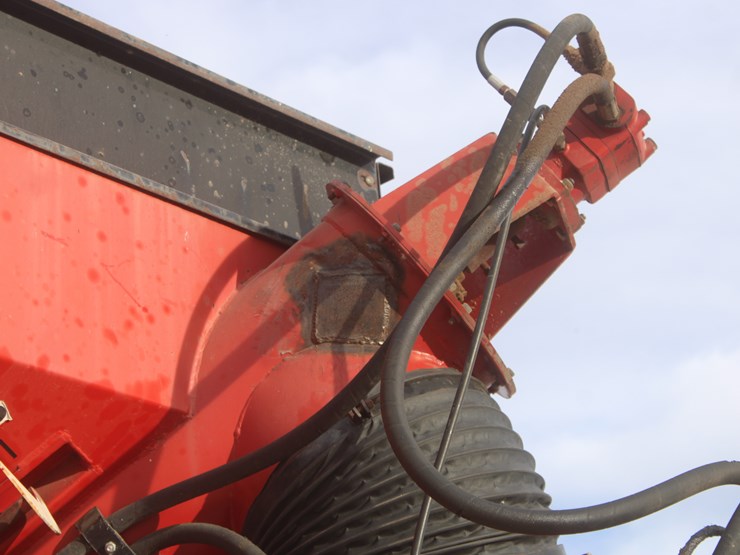 united-farm-tools-760-image-36