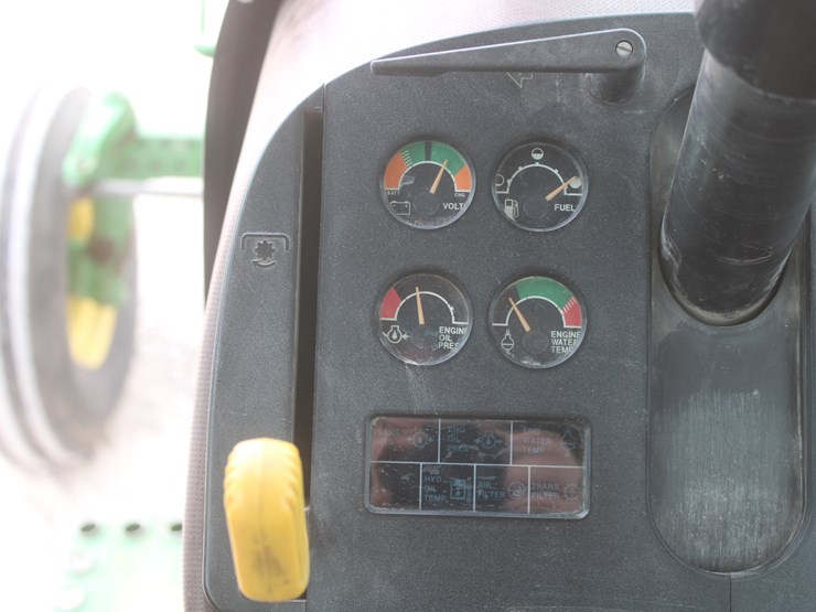 1985-john-deere-4650-image-41