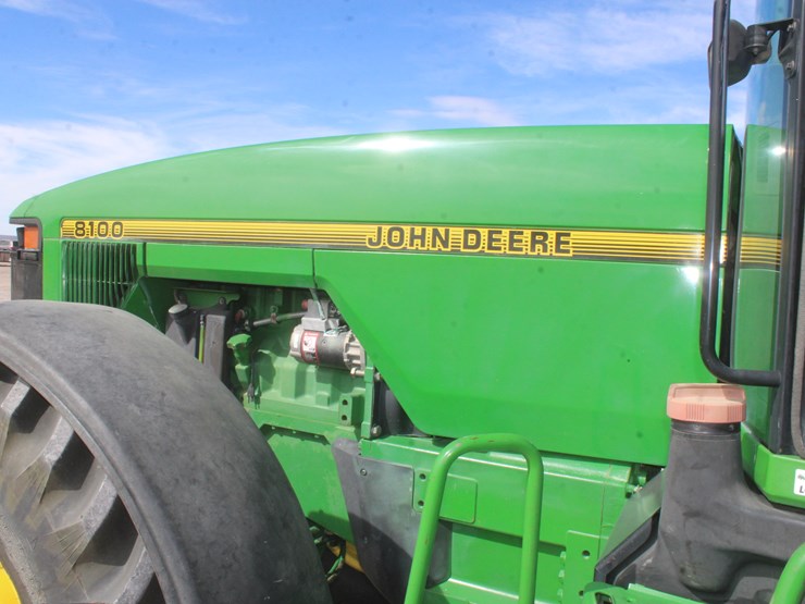 john-deere-8100-image-27