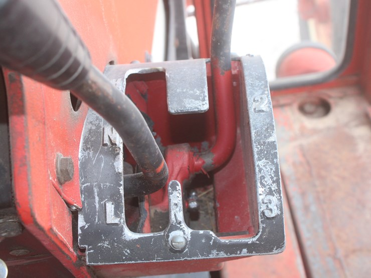 1976-international-155-image-40