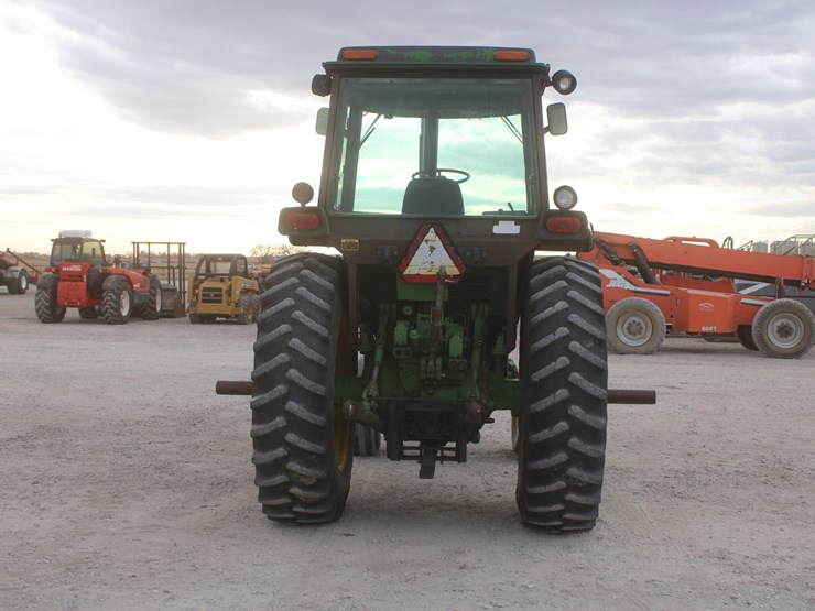 1979-john-deere-4440-image-7