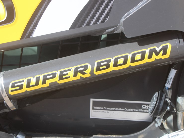 2021-new-holland-c327-image-23