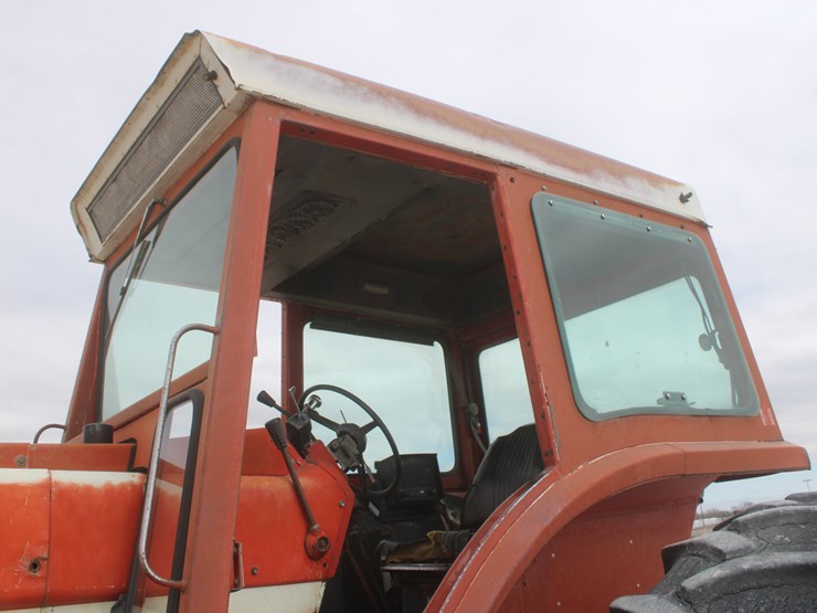 1976-international-155-image-25