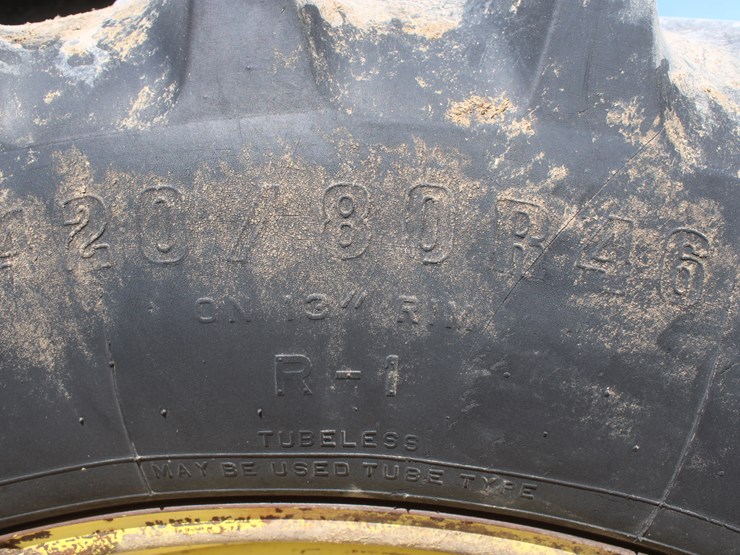 john-deere-8220-image-90