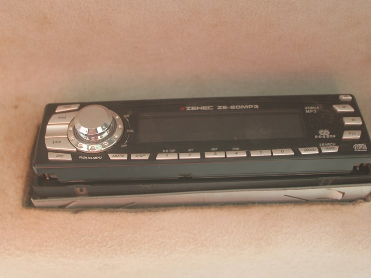 2014-caterpillar-907h2-image-50