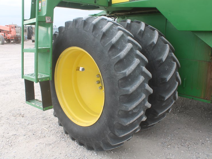 john-deere-9610-image-34