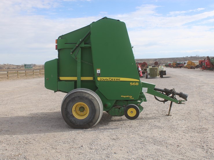 john-deere-568-image-7