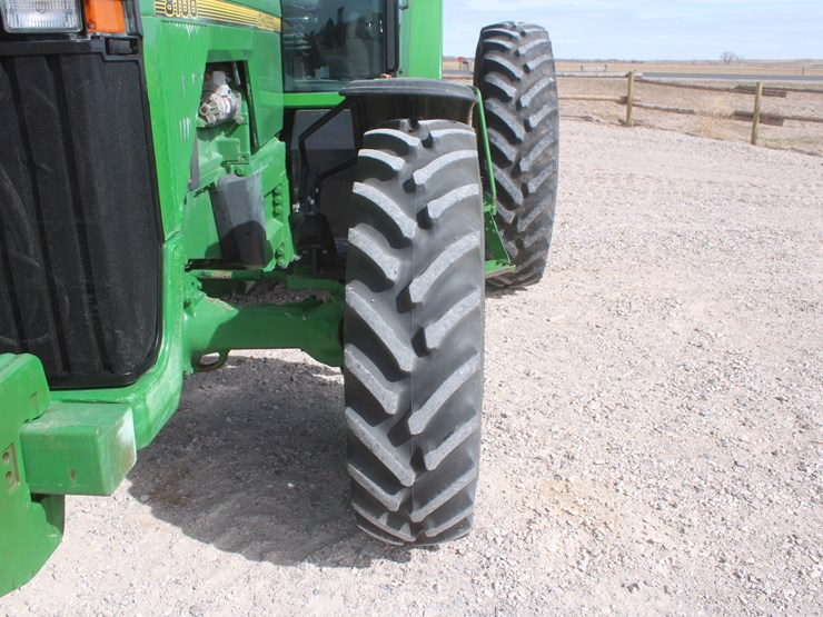 john-deere-8100-image-23