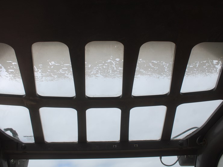 2002-manitou-mlt633-image-41