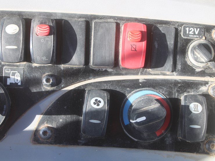 2014-caterpillar-907h2-image-42