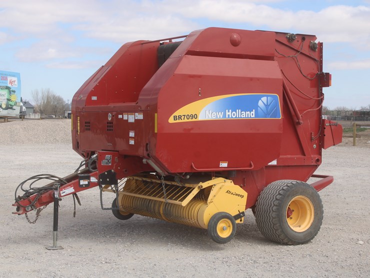 new-holland-br7090-image-3