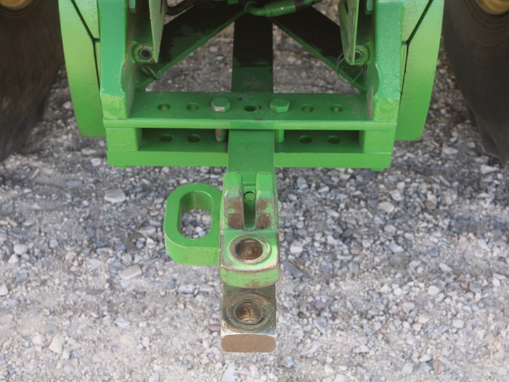 john-deere-8100-image-43