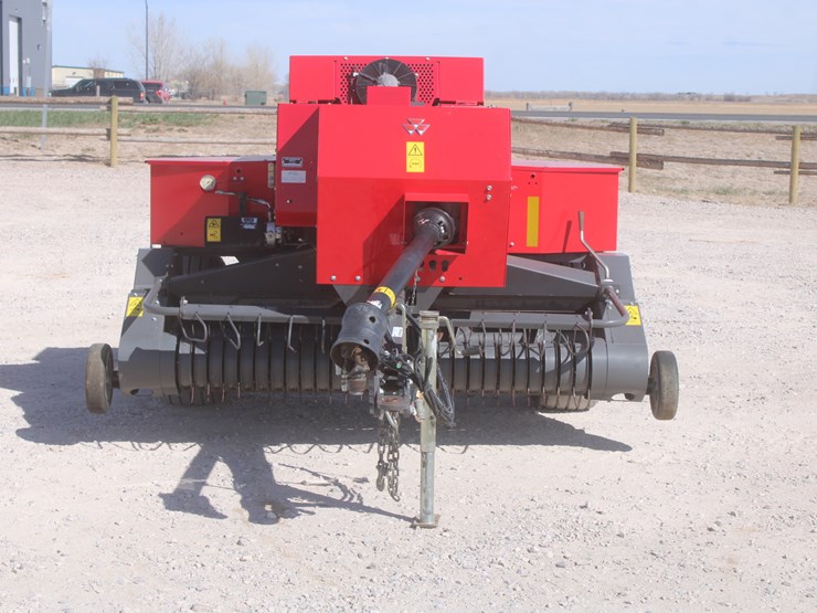 2020-massey-ferguson-1840-image-7