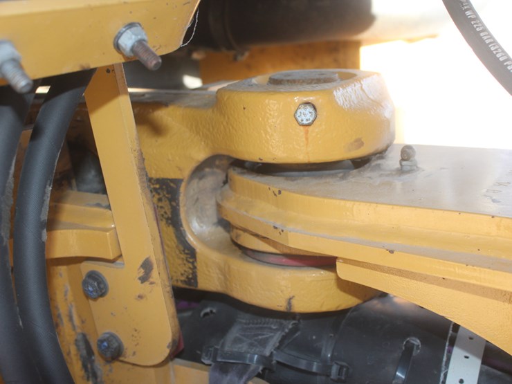 2014-caterpillar-907h2-image-75