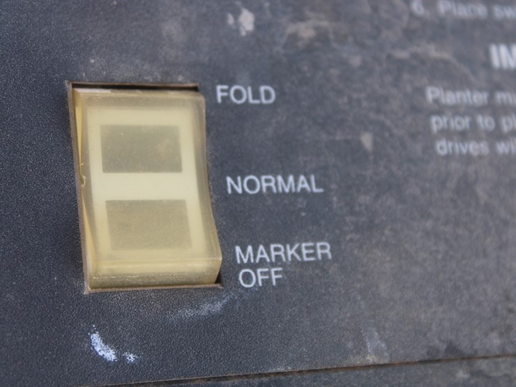 john-deere-7200-image-97