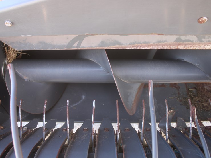 2020-massey-ferguson-1840-image-19