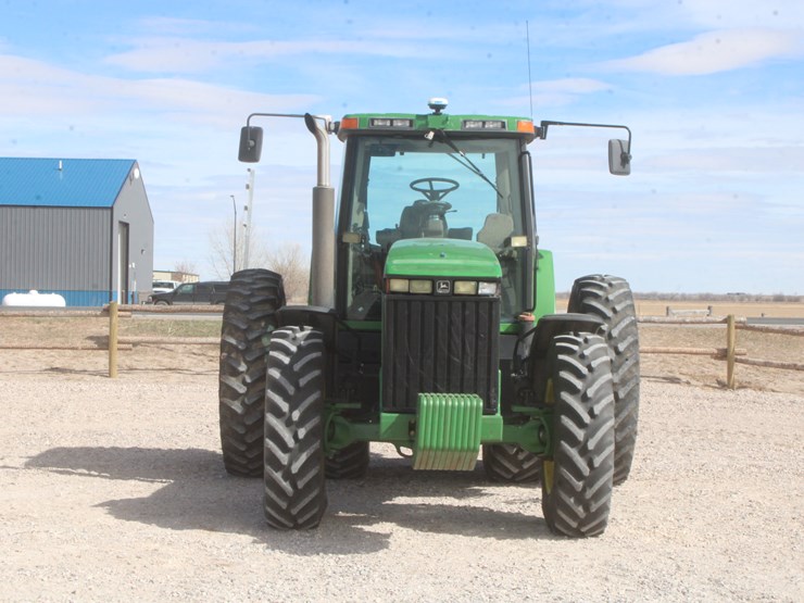 john-deere-8100-image-12