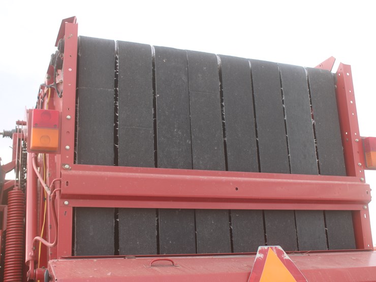 new-holland-br7090-image-39