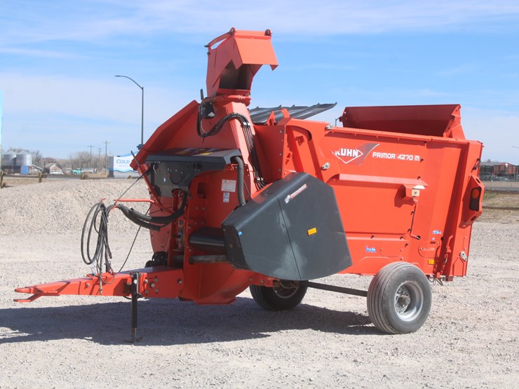 2015-kuhn-primor-4270m-image-11