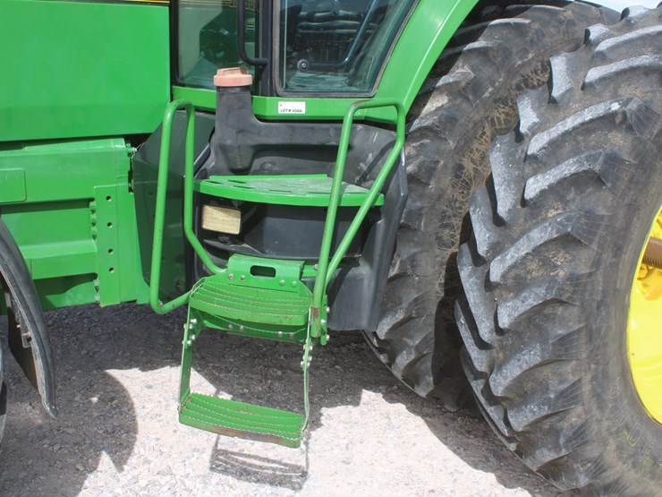 john-deere-8100-image-29