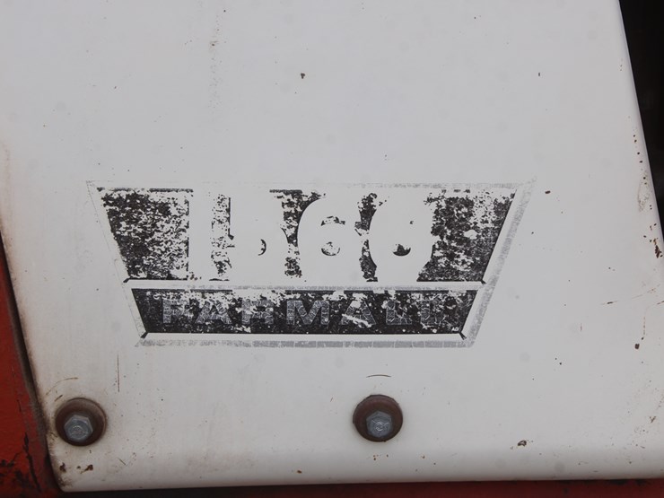 1976-international-155-image-18