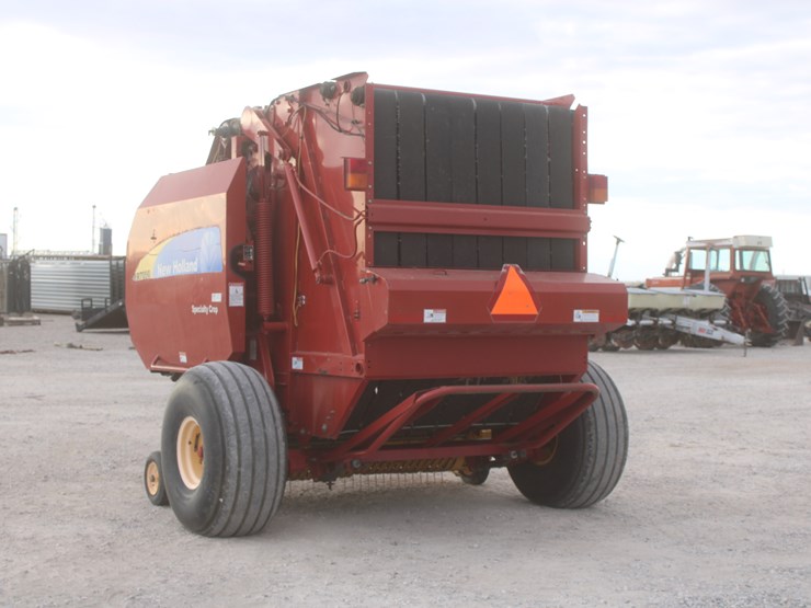 new-holland-br7090-image-6