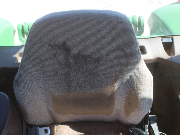 john-deere-8220-image-52