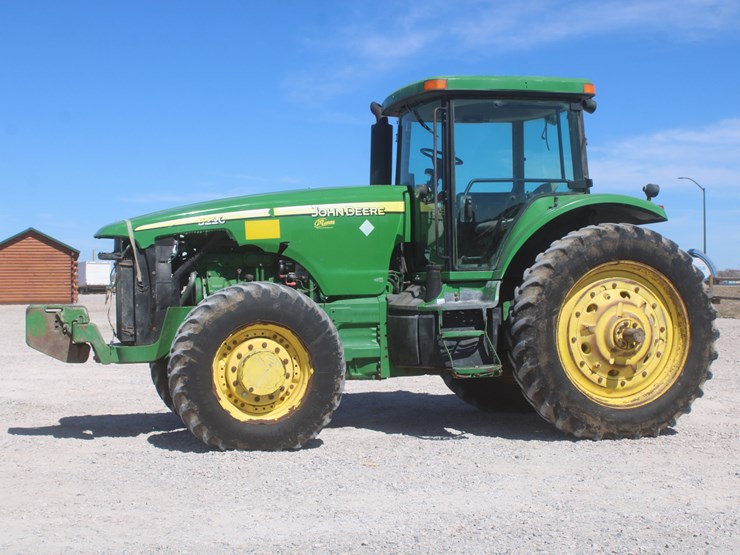 john-deere-8220-image-3