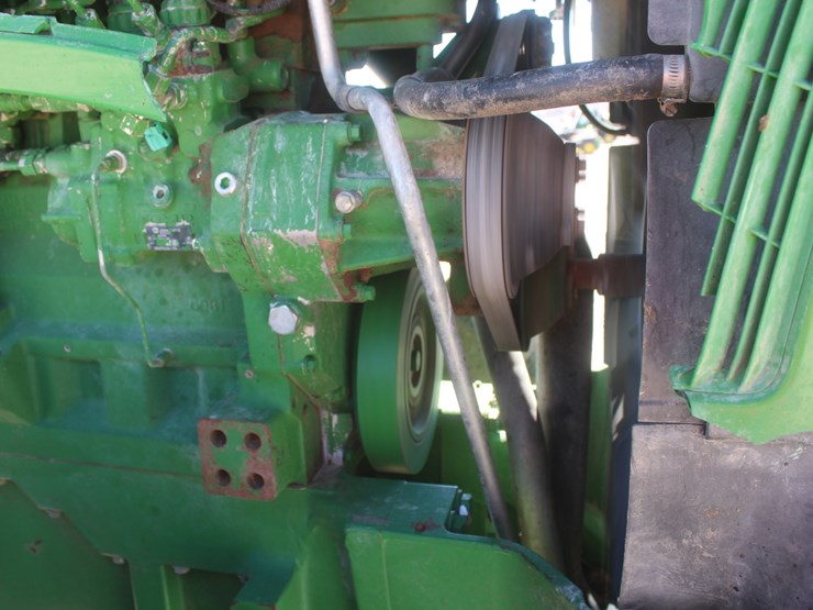 john-deere-8220-image-81