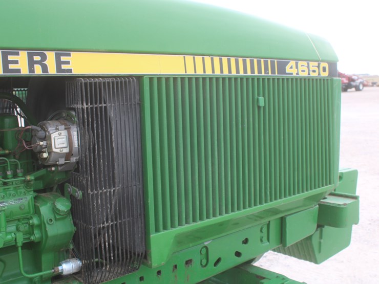 1985-john-deere-4650-image-75